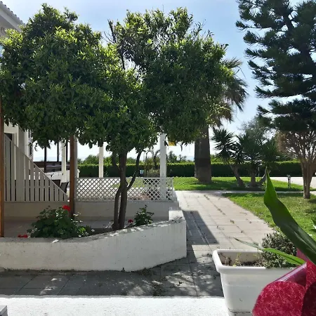 דירה Kermia Beach