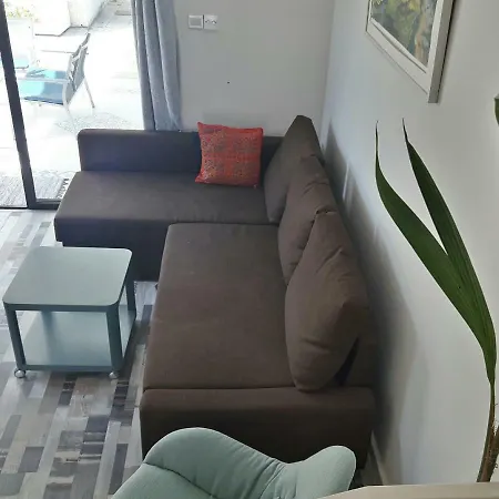 Kermia Beach לרנקה